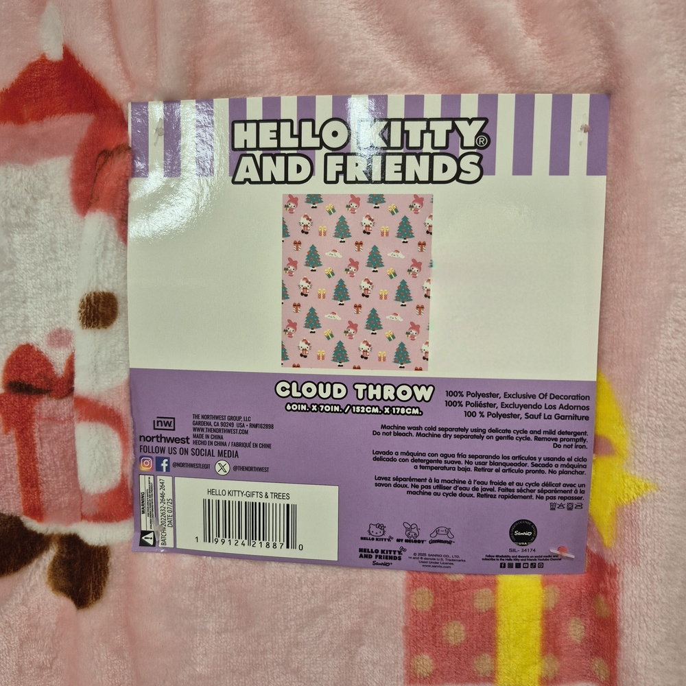 Hello Kitty Cloud Throw Blanket